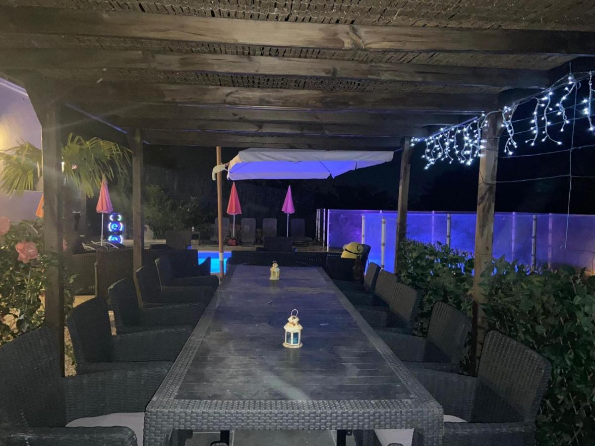 Magnifique Villa Avec Piscine Beaujolais Gleizé エクステリア 写真